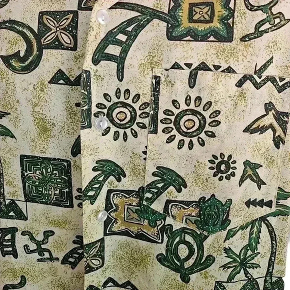 Vintage Malihini Hawaiian Shirt Size L Inside Out Short Sleeve Island Tribal - Picture 2 of 8